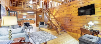 Secluded Lodge Stay: Day Trip to Audra State Park!