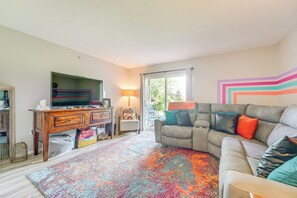 Interior - 'groovy Games Getaway' Holiday Stay in Branson! (Branson)