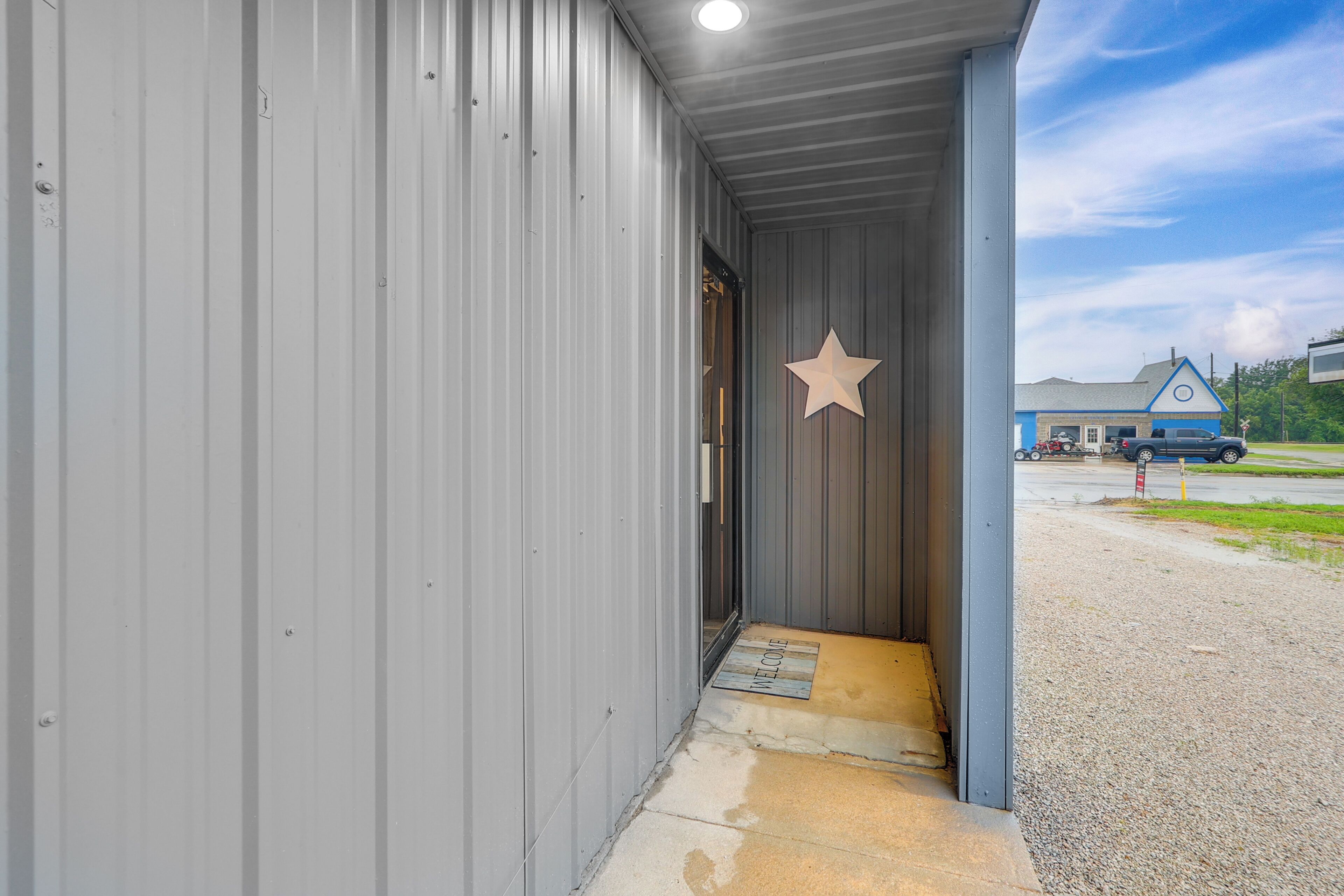 Apartment (0 Bedroom) | Interior