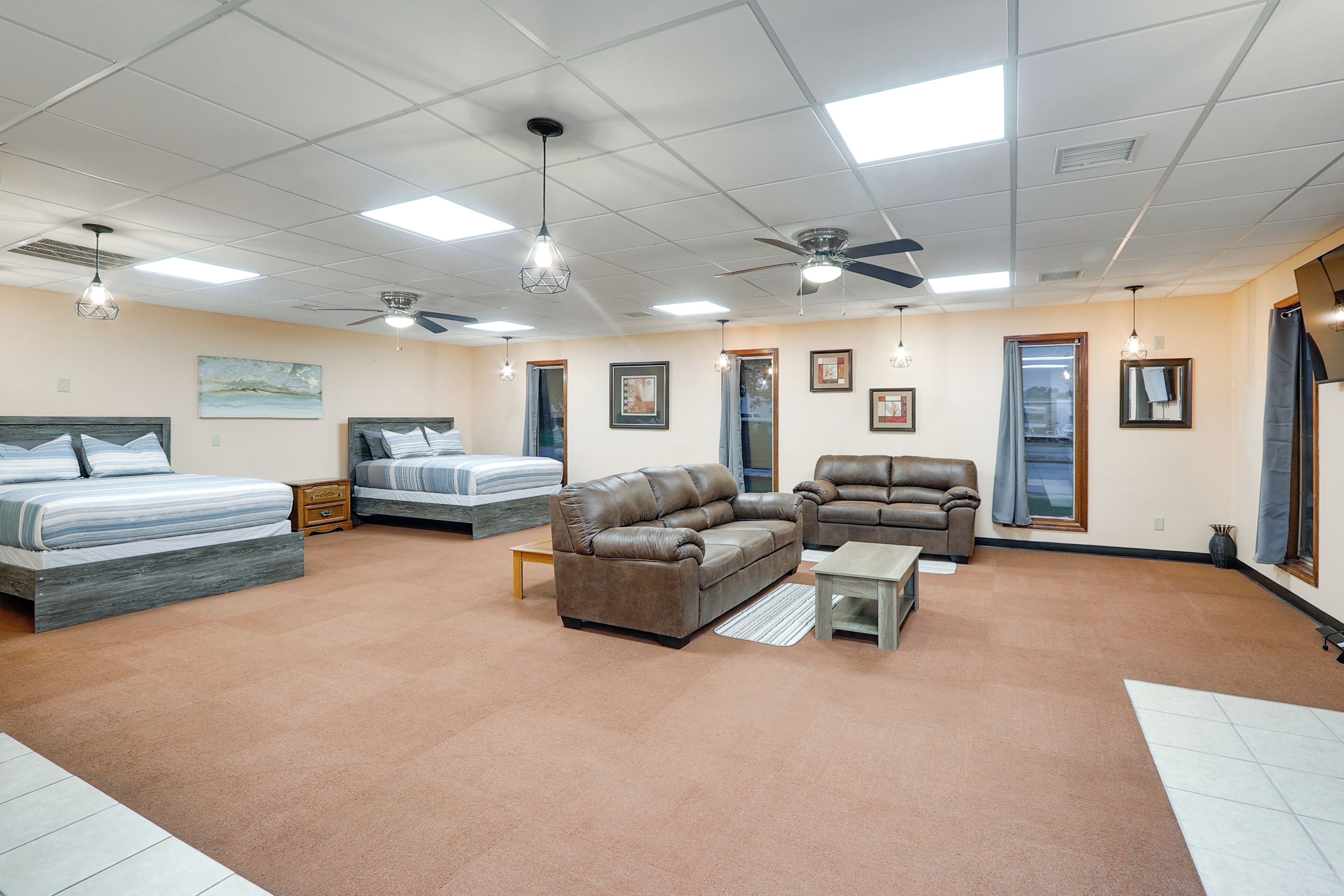 Apartment (0 Bedroom) | Interior