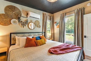 House (1 Bedroom) | Interior