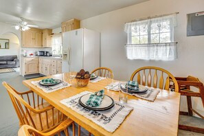 House (2 Bedrooms) | Interior
