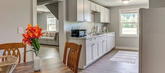 Near Hiking & Historic Sites: Jackson Home w/ Yard