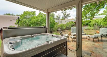 Pets Welcome: Hot Tub Haven in Albuquerque!