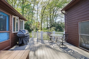 House (4 Bedrooms) | Interior - Family Getaway in Bristol Near Trails & Parks! (Bristol)