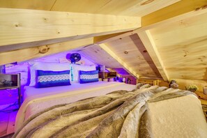 Interior - Glamping Getaway w/ Porch in Wisconsin Northwoods (Webster)