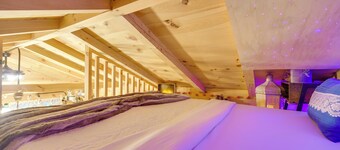 Glamping Getaway w/ Porch in Wisconsin Northwoods