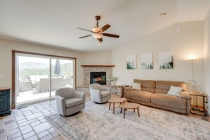 House (3 Bedrooms) | Interior - Hot Tub + Game Room: Family Retreat in Groveland! (Groveland)