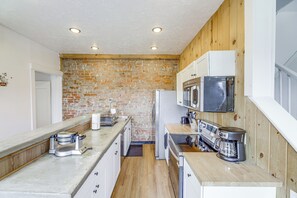 Ev (3 Bedrooms) | İç mekân