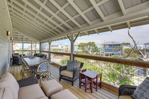 House (6 Bedrooms) | Interior