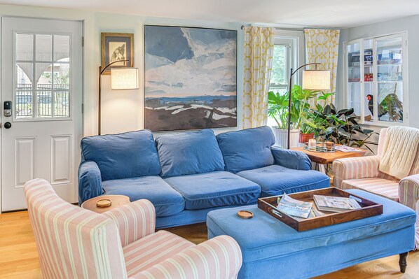 Cottage (2 Bedrooms) | Interior