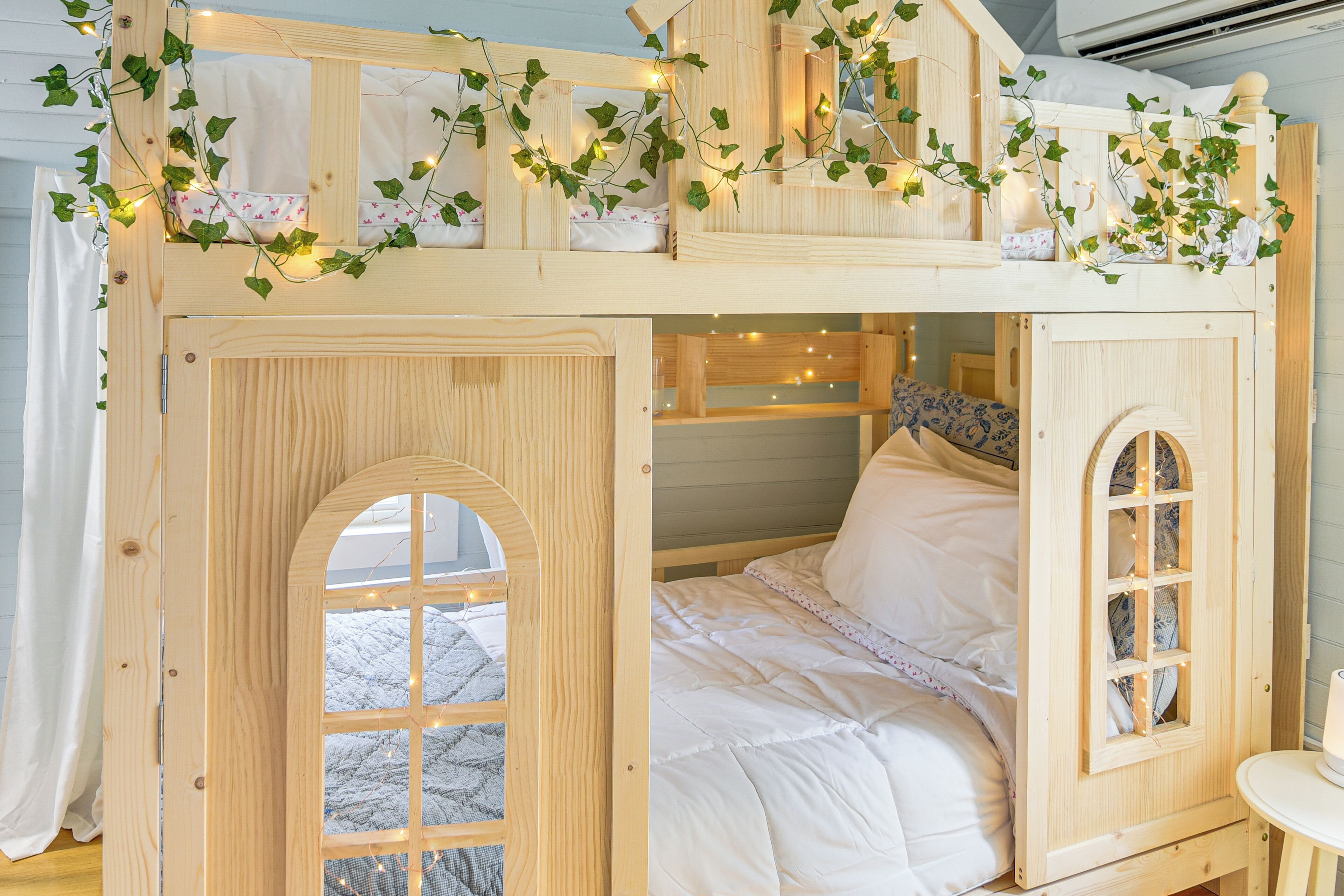 Cottage (2 Bedrooms) | Interior