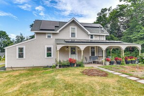 Cottage (2 Bedrooms) | Interior