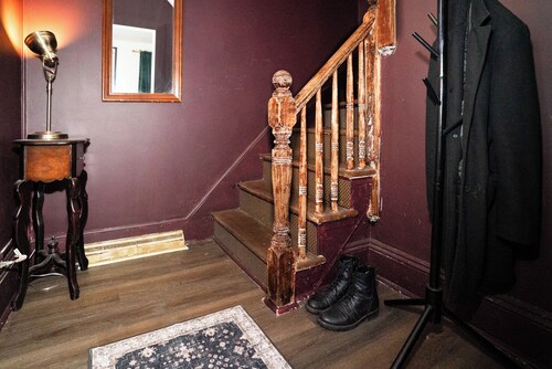 Walk to Eats, Shops + More: Prime Providence Stay!