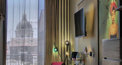 Roby's boutique rooms