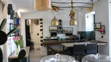 Gratis frukostbuffé varje dag