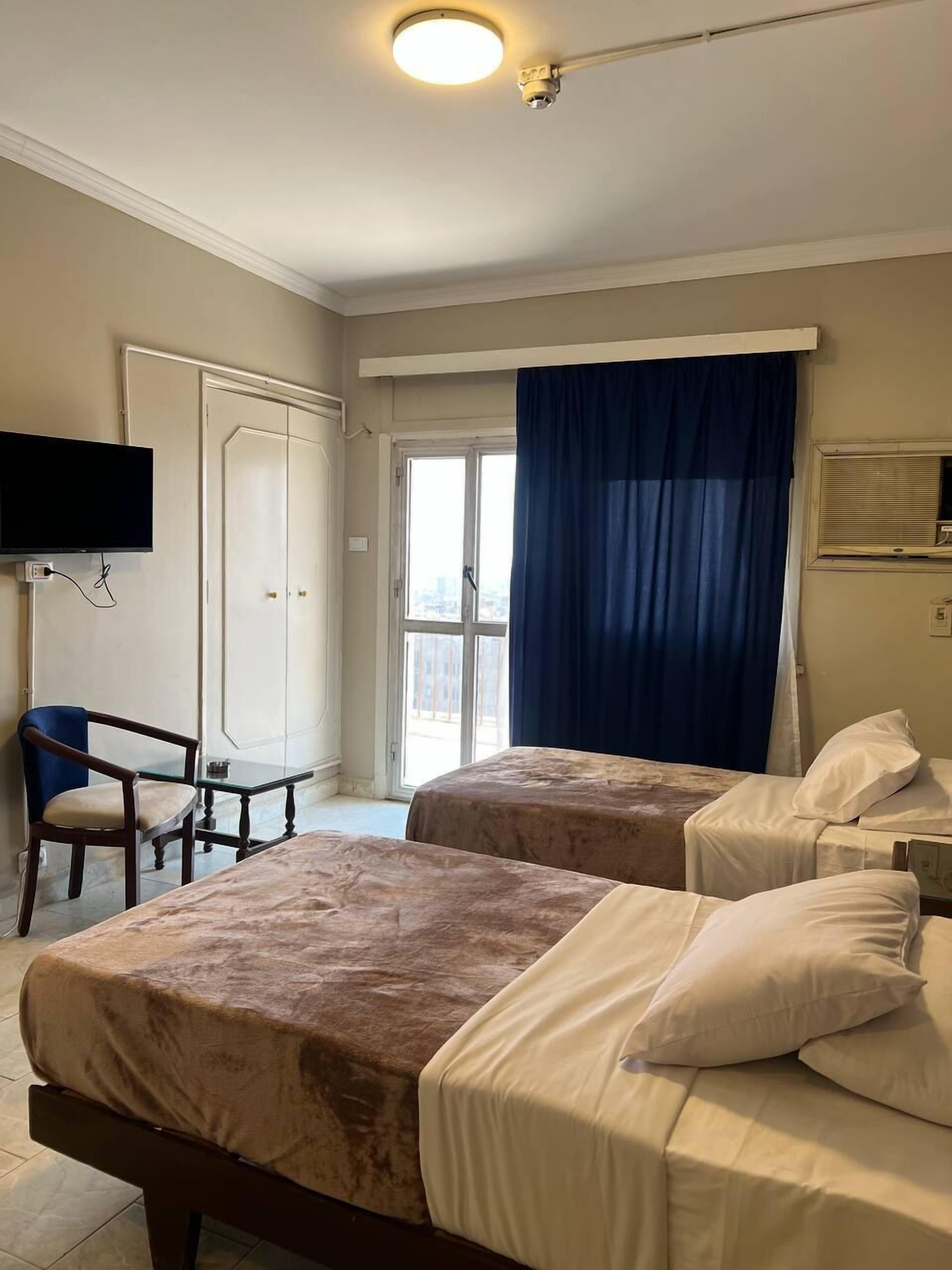 Photo - Houres Hotel