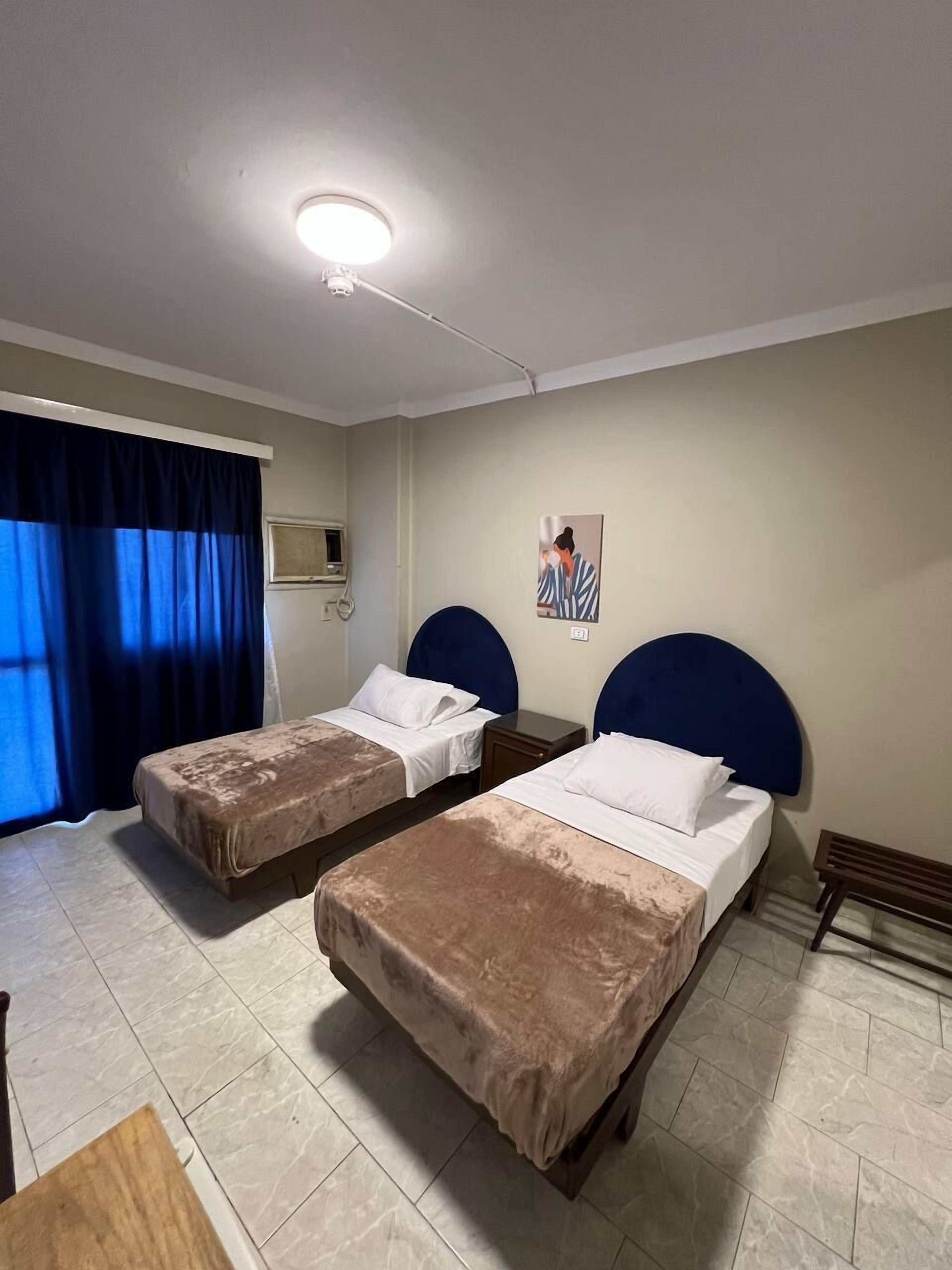 Photo - Houres Hotel