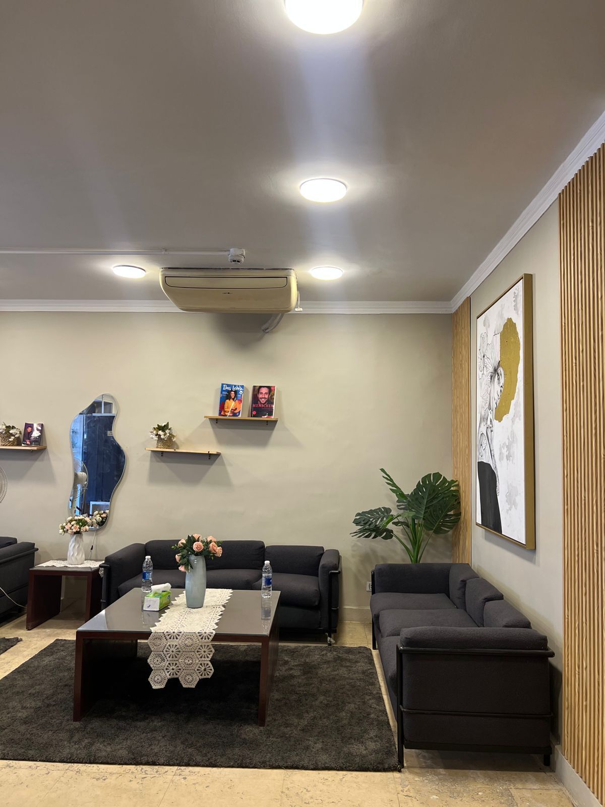 Photo - Houres Hotel