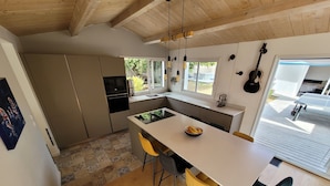 Dining - Villa Spa and filtness (Rivedoux-Plage)