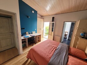 3 Schlafzimmer, Bügeleisen/Bügelbrett, WLAN