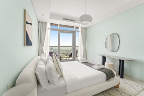 2 bedrooms, iron/ironing board, free WiFi, bed sheets - Spacious 2BR Inside Hotel (Dubai)