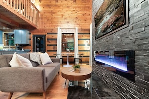 TV connectée, cheminée, vidéothèque
