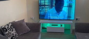 HEATH TOWN APARTMENT