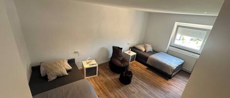 1 bedroom, Internet, bed sheets