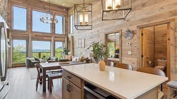 Maison, 3 chambres | Intérieur