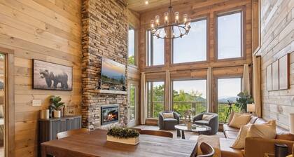 Golden Oaks Cabin 3 Bedroom Home