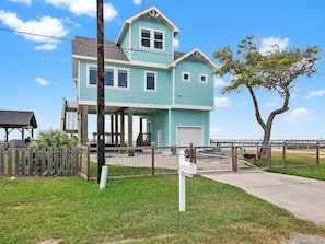House, 3 Bedrooms | Exterior