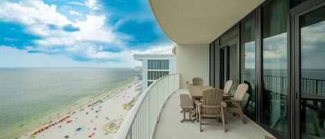 Leilighet, 3 soverom | Utendørsservering