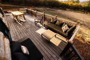 Cabin, 3 Bedrooms | Terrace/patio
