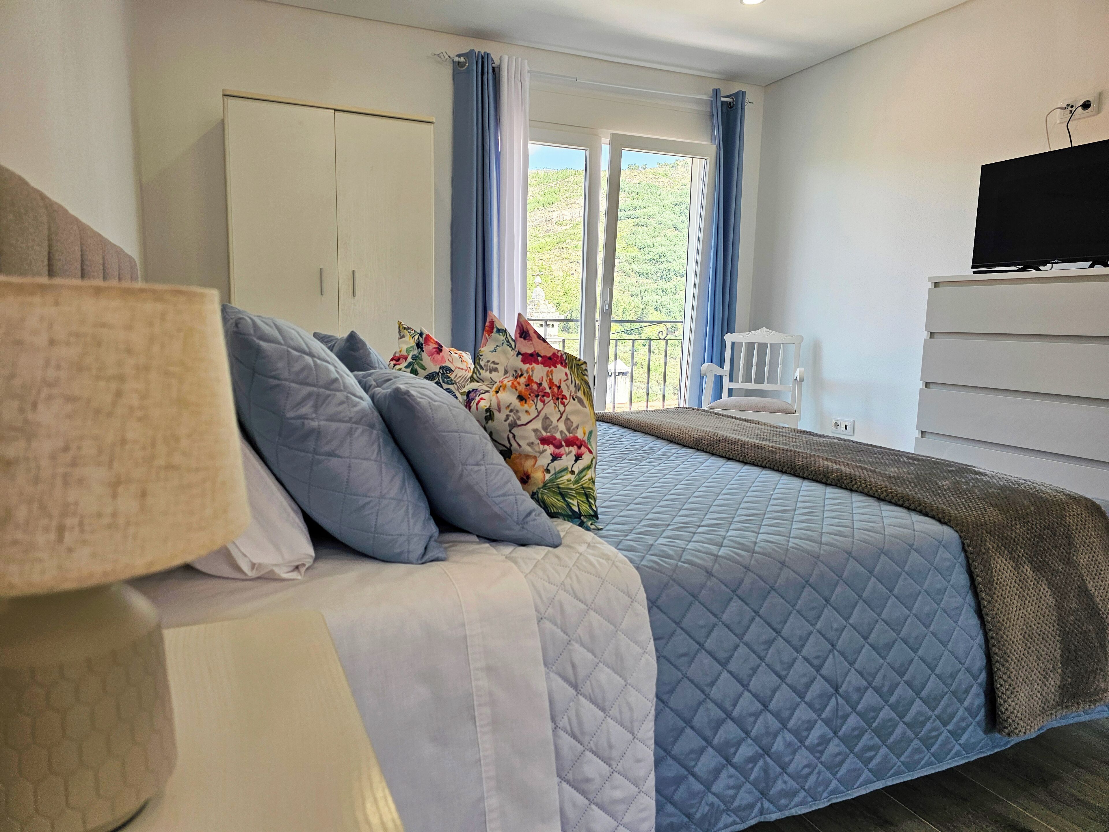 3 quartos, Wi-Fi, roupa de cama
