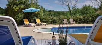Beautiful Spacious
Family friendly Gite with Pool and games room. Pets welcome