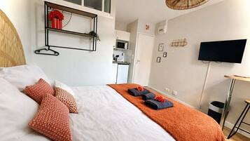 1 chambre, Wi-Fi gratuit, draps fournis