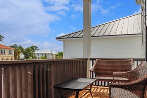 Property grounds - 🏖️Steps to Marina | Bay Views | Pet Friendly | Highball Heaven🏖️ (Port St. Joe)