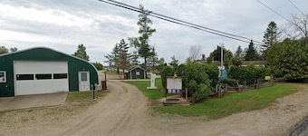 Private Tent/RV Site Near the Bay #31