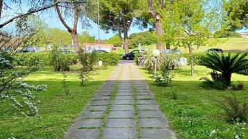 Enceinte de lâhĂ©bergement