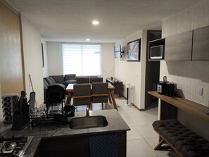 Interior - Apartment in condominium with pool (Coyula)