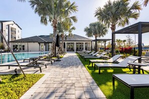 Pool - Luxury 1BR w/ Balcony | Near Disney • Washer/Dryer (Kissimmee)