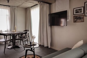 Superior Room | Living area