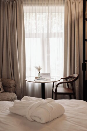 Habitación estándar doble, vistas al jardín | Cortinas opacas, sistema de insonorización, wifi gratis
