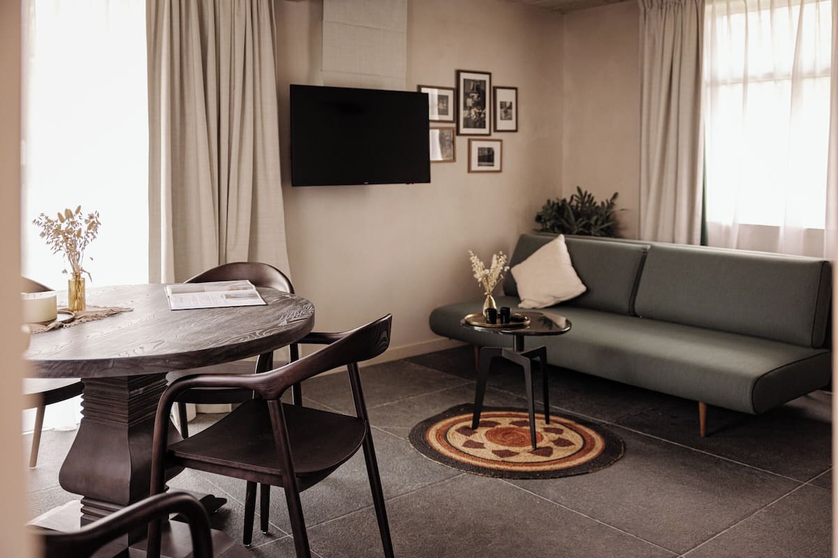 Chambre supérieure | Aire de séjour