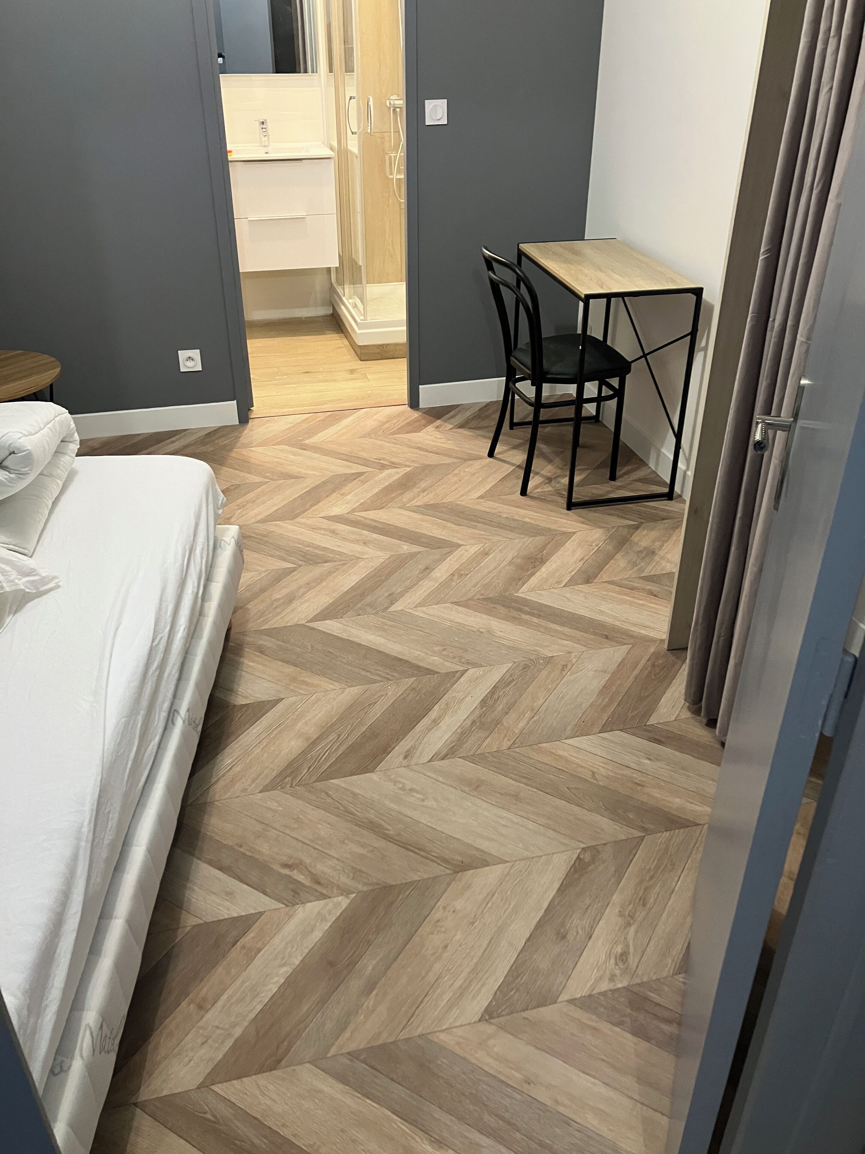1 chambre, fer et planche à repasser, Wi-Fi