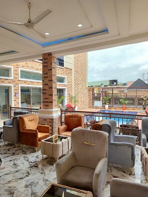 Terrace/patio - Immaculate Excellence Luxury hotel (Owerri)