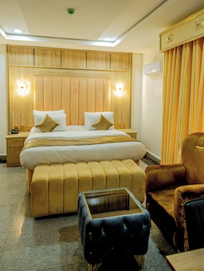 4 bedrooms, WiFi