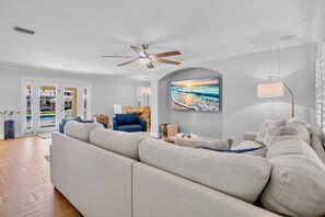 TV - Canal front Home with Private Pool, Dock, and Game Room! Close to Beach! (Holmes Beach)