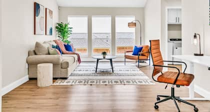 Newly Renovated, Spacious & Modern | THE